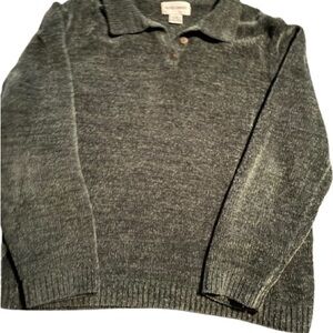 Women’s green Sweater